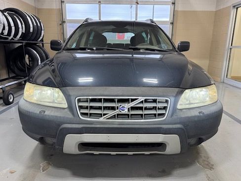 Used 2006 Volvo XC70 image 3