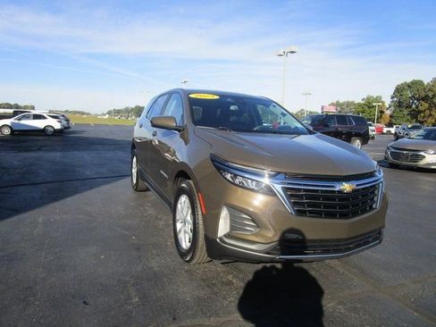 Certified 2023 Chevrolet Equinox LT FWD image 5