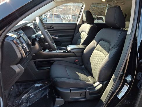 Certified 2023 Nissan Pathfinder S image 16