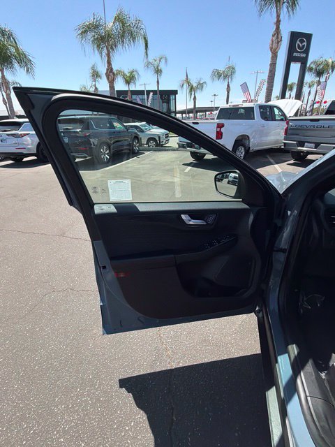 Used 2024 Ford Escape ST-Line FWD image 15
