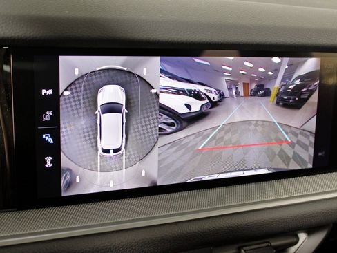 New 2026 Porsche Cayenne image 31