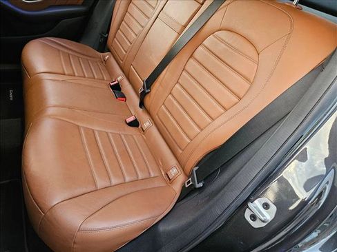 Used 2022 Mercedes-Benz GLC 43 AMG 4MATIC image 15