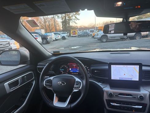 Used 2022 Ford Explorer Timberline image 10