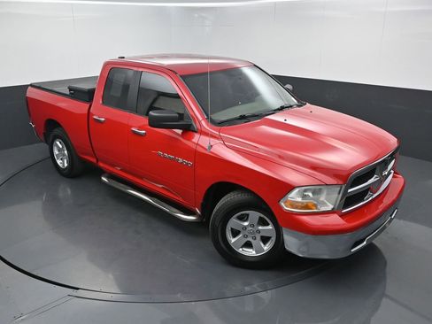 Used 2012 RAM 1500 Classic SLT RWD image 25
