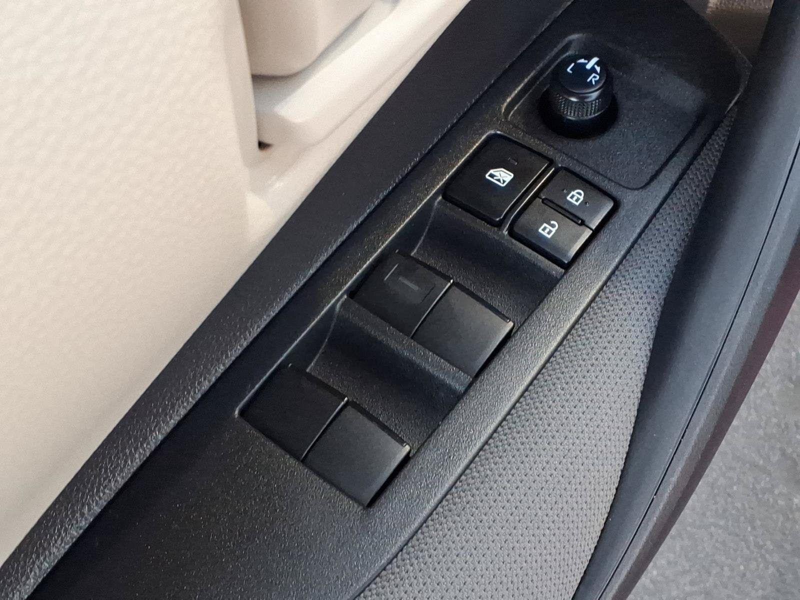 Certified 2025 Toyota Corolla LE FWD image 14