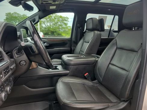 Used 2021 Chevrolet Tahoe High Country w/ Premium Package AWD/4WD image 21