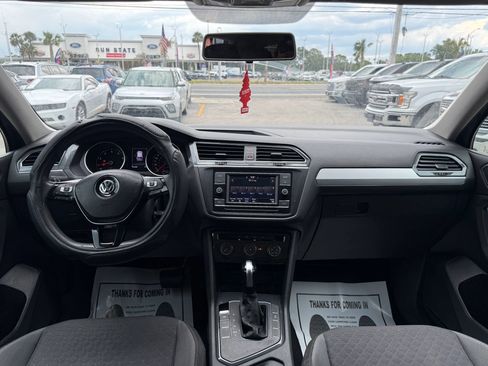 Used 2020 Volkswagen Tiguan S FWD image 8