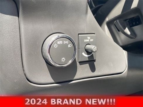 Used 2024 Chevrolet Express 2500 w/ Driver Convenience Package image 30