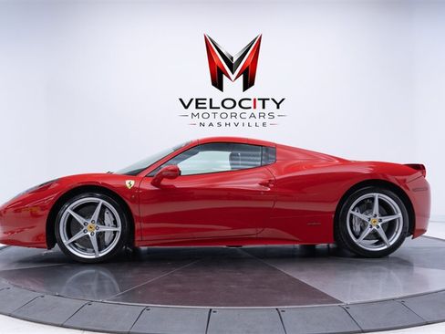 Used 2012 Ferrari 458 Spider RWD image 9