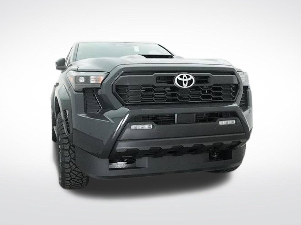 Used 2024 Toyota Tacoma TRD Sport w/ TRD Sport Upgrade Package RWD image 34