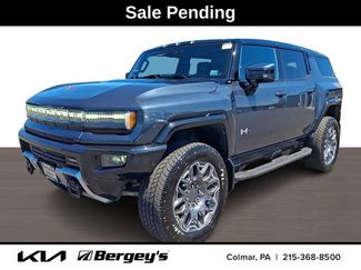Used 2025 GMC Hummer EV 3X w/ LPO, Cargo Utility Package AWD/4WD video 1