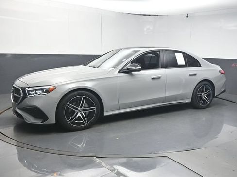 Used 2026 Mercedes-Benz E 350 Sedan image 4