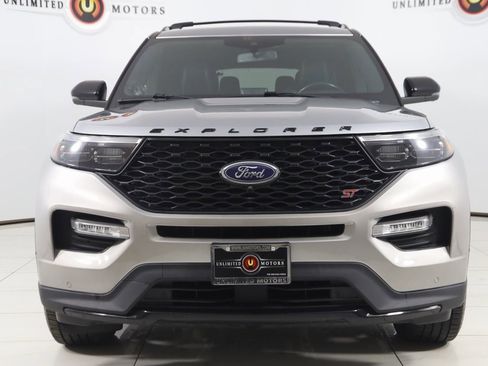 Used 2020 Ford Explorer ST w/ Premium Technology Package image 61