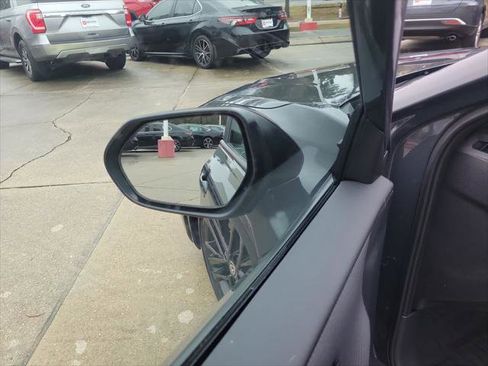 Certified 2025 Toyota Camry SE image 13