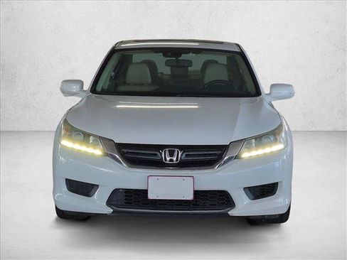 Used 2015 Honda Accord EX-L image 2