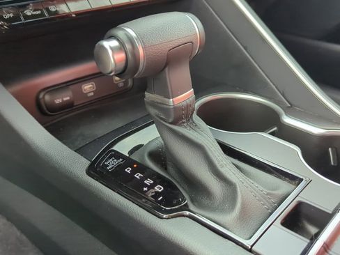 Used 2023 Kia K5 GT-Line image 19