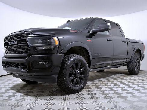 Used 2020 RAM 3500 Limited AWD/4WD image 2