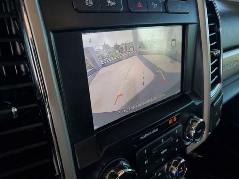 Used 2020 Ford F250 Lariat AWD/4WD image 28