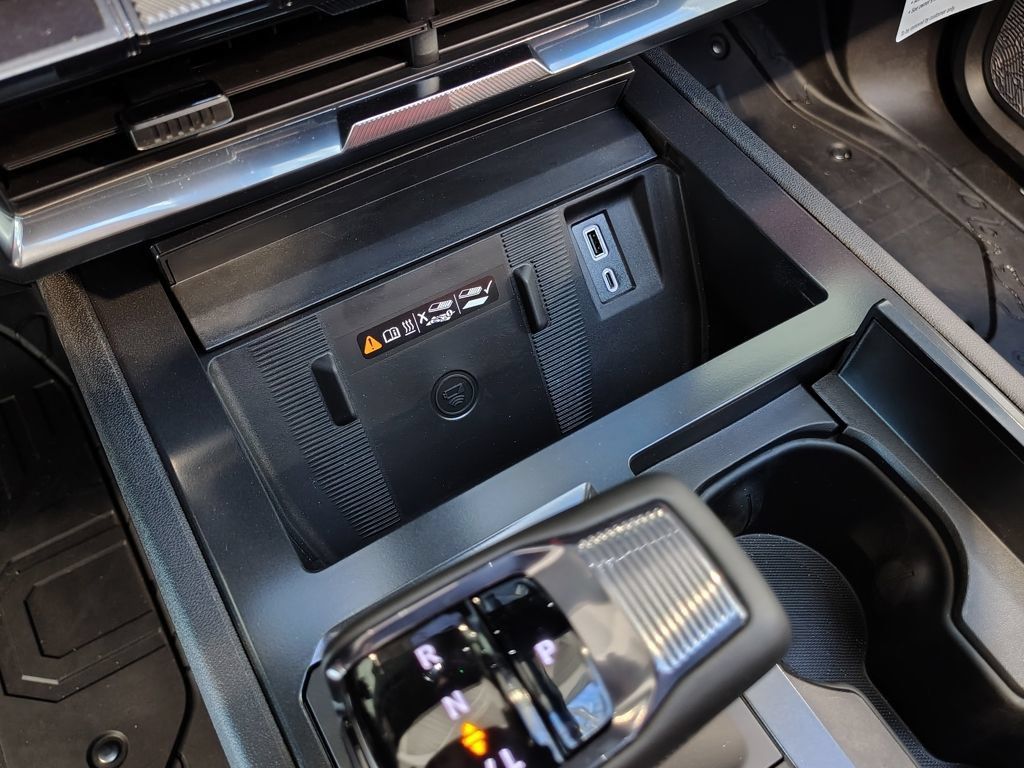 New 2026 GMC Hummer EV 3X w/ Carbon Fiber Edition Package AWD/4WD image 37