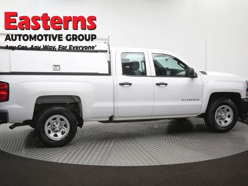 Used 2018 Chevrolet Silverado 1500 W/T RWD image 40