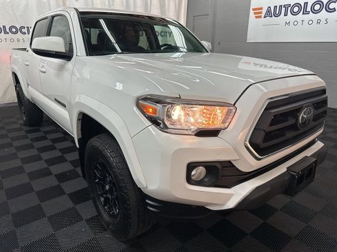 Used 2021 Toyota Tacoma SR5 image 2