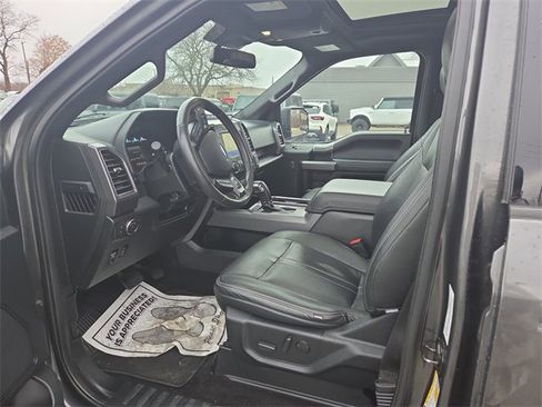Certified 2019 Ford F150 XLT w/ Equipment Group 302A Luxury image 31