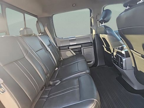 Used 2017 Ford F150 XLT w/ Equipment Group 302A Luxury image 32