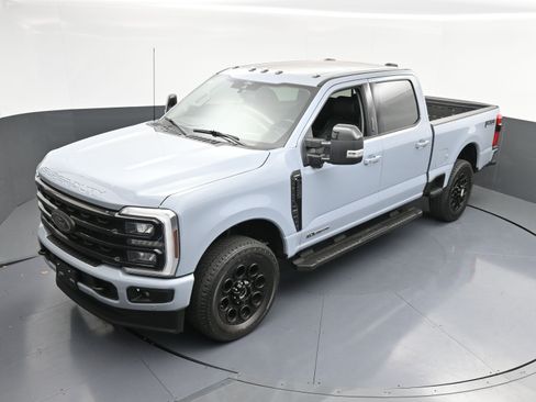 Used 2024 Ford F250 Lariat w/ Lariat Ultimate Package image 34