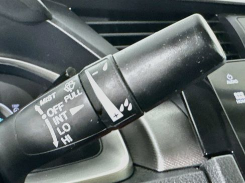 Used 2018 Honda Civic EX image 12