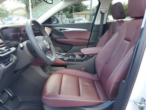 Used 2025 Buick Envision Sport Touring image 19