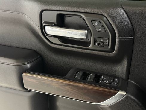 Used 2019 GMC Sierra 1500 SLT w/ SLT Premium Plus Package RWD image 69