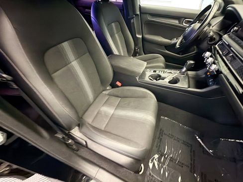 Used 2022 Honda Civic Sport image 14