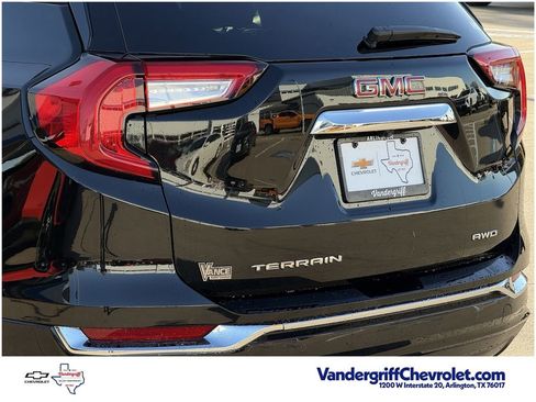 Certified 2023 GMC Terrain Denali w/ Black Diamond Edition image 6