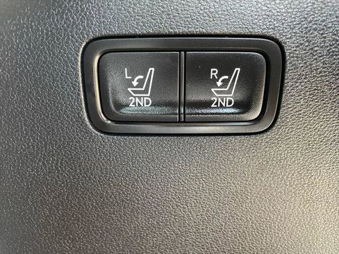 Used 2025 Hyundai Santa Fe Limited FWD image 43