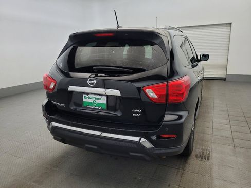Used 2017 Nissan Pathfinder SV AWD/4WD image 7