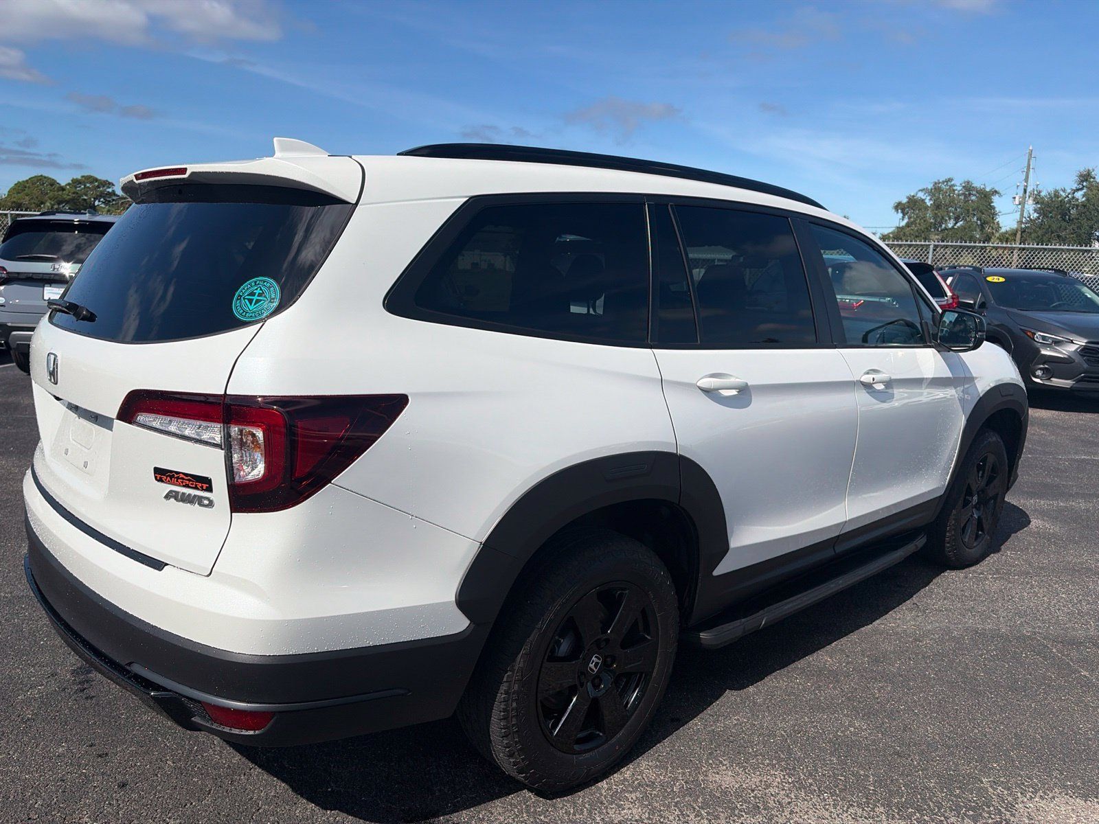 Used 2022 Honda Pilot TrailSport image 7