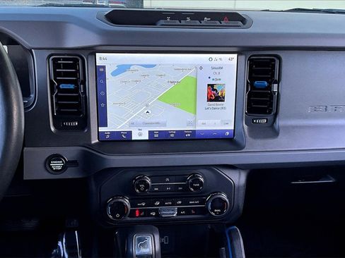 Used 2024 Ford Bronco Black Diamond image 19