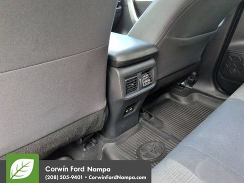 Used 2021 Toyota RAV4 XLE w/ XLE Grade Weather Package AWD/4WD image 27