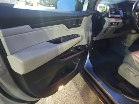 Used 2018 Honda Odyssey EX-L image 6
