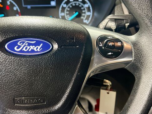 Used 2022 Ford Transit Connect XL image 19