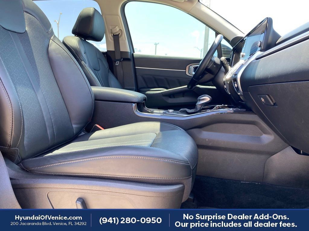 Used 2021 Kia Sorento SX FWD image 17