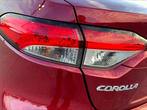 Used 2023 Toyota Corolla LE image 27