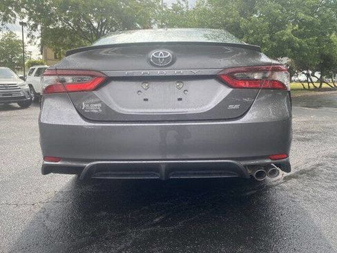 Used 2023 Toyota Camry SE image 14
