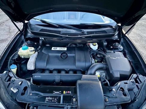 Used 2013 Volvo XC90 3.2 image 10