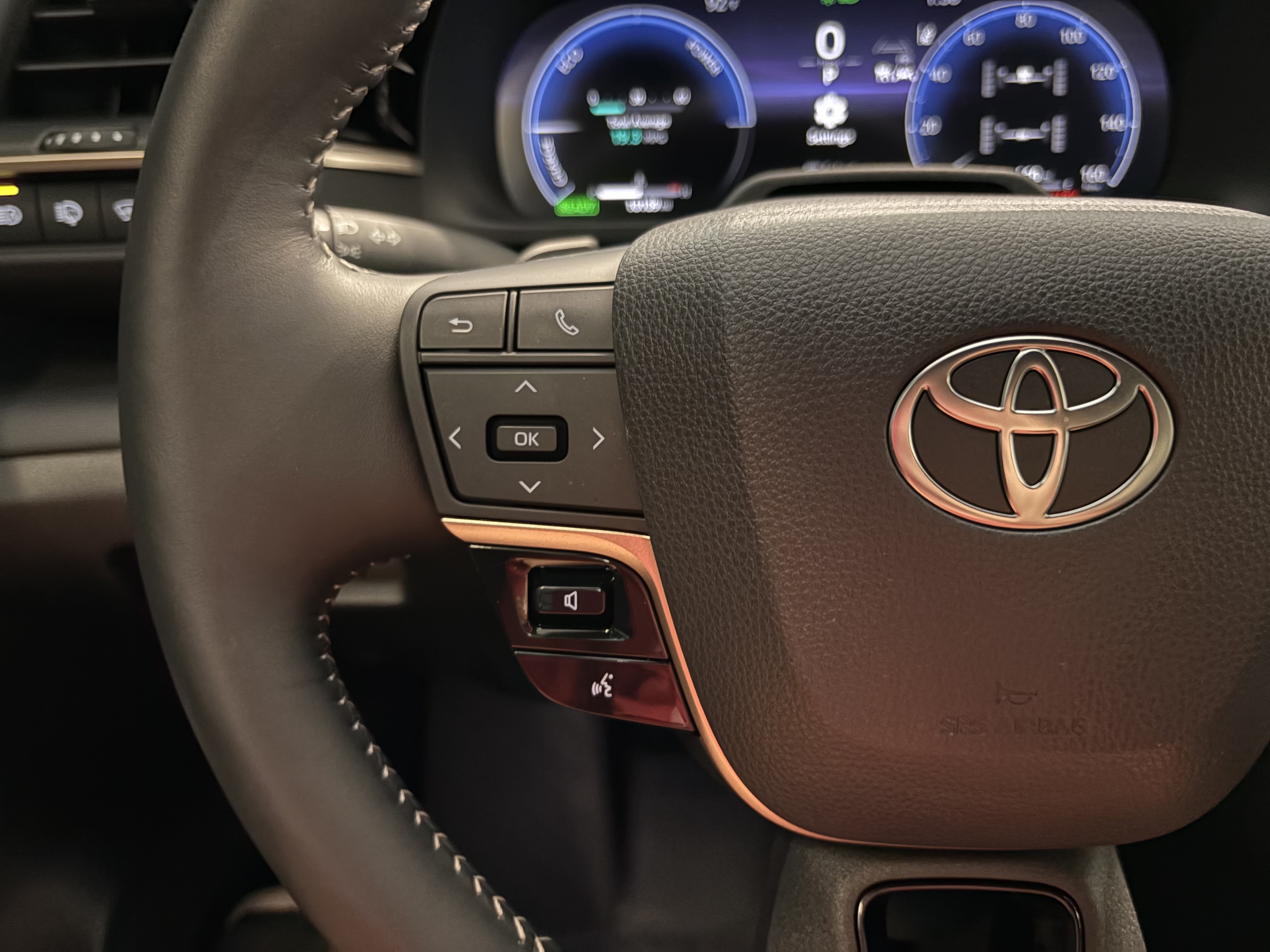 Certified 2025 Toyota Crown Signia w/ Advanced Technology Package AWD/4WD image 22