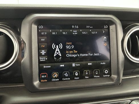 Used 2023 Jeep Wrangler Unlimited Rubicon 392 image 19