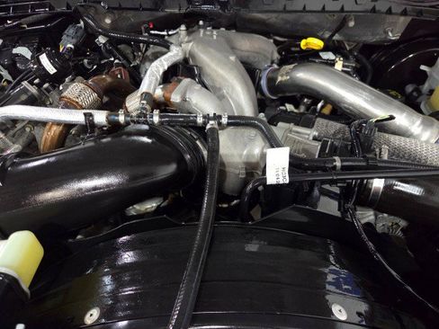 Used 2021 Ford F250 Platinum w/ FX4 Off-Road Package image 96