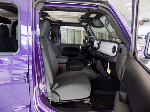 New 2026 Jeep Gladiator Sport image 22