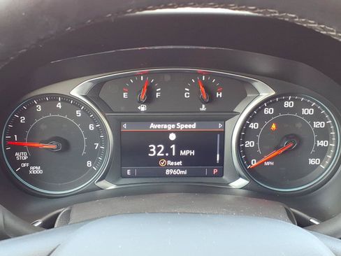 Used 2024 Chevrolet Equinox LT AWD/4WD image 24