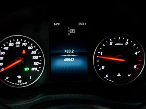 Used 2024 Mercedes-Benz Sprinter 2500 image 30